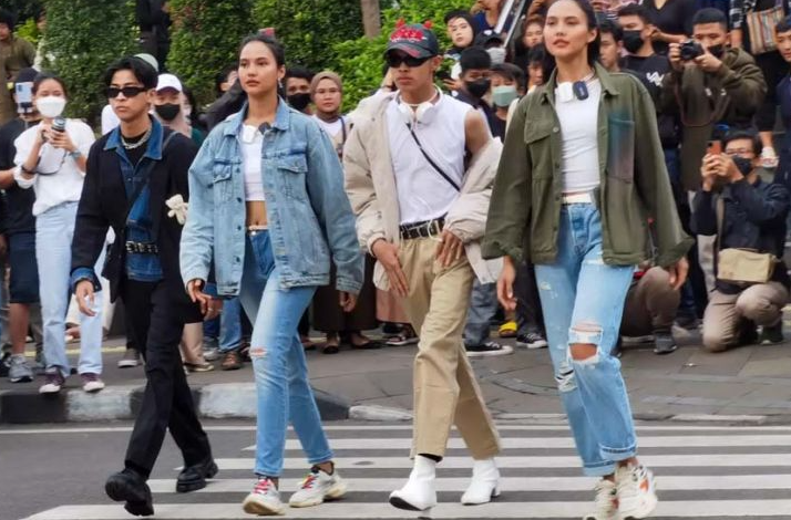 Jokowi Dukung Kreativitas Citayam Fashion Week, Asalkan...